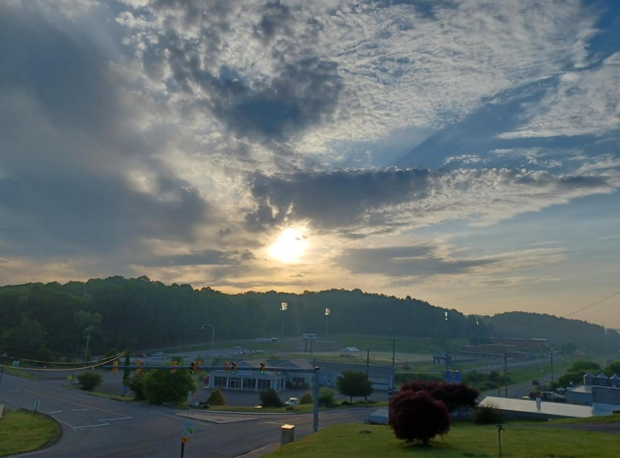 Knob Hill Motor Lodge 힐스빌 외부 사진